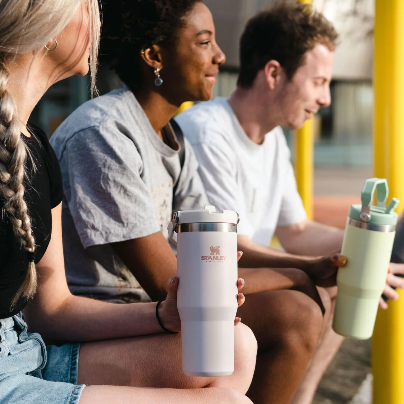 IceFlow™ Flip Straw 2.0 Tumbler | 0.89L - Image 30