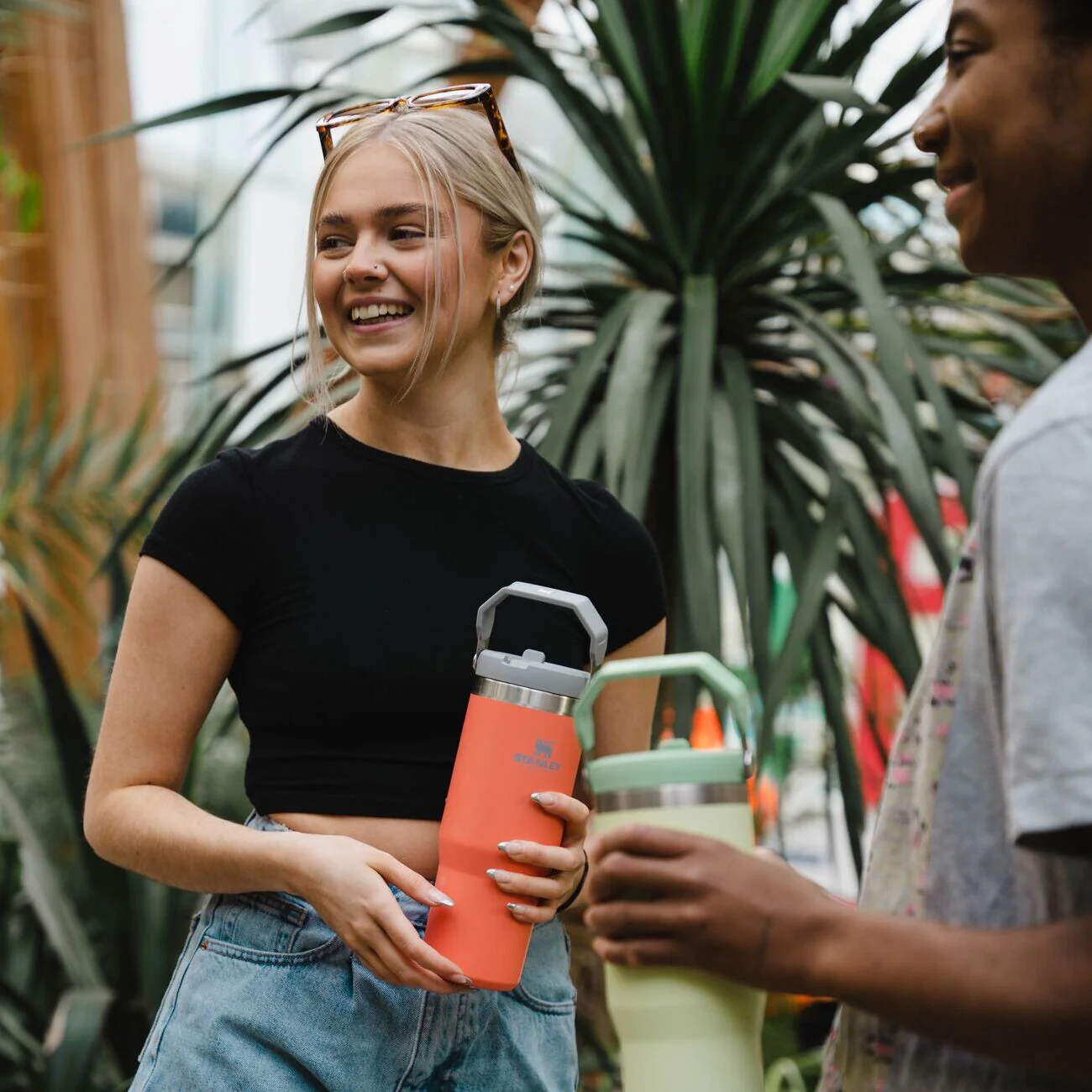 IceFlow™ Flip Straw 2.0 Tumbler | 0.89L - Image 49