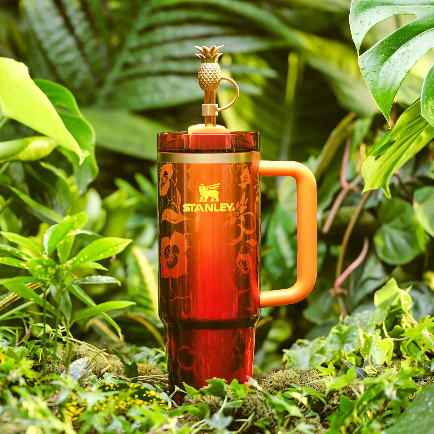Stanley 1913 x Karol G Quencher® H2.0 FlowState™ Tumbler | 1.18L - Image 13