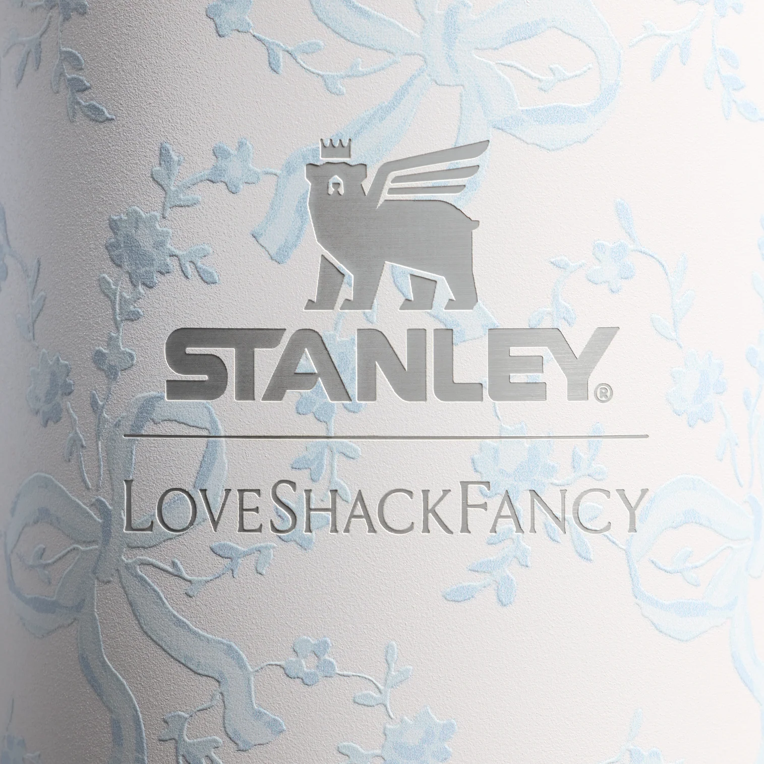 Stanley 1913 x LoveShackFancy Quencher® H2.0 FlowState™ Tumbler | 1.18L - Image 15